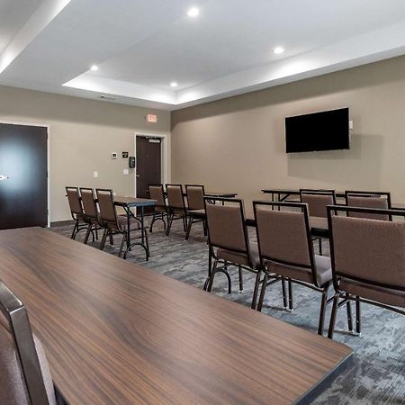 Sleep Inn & Suites Crosby Bagian luar foto