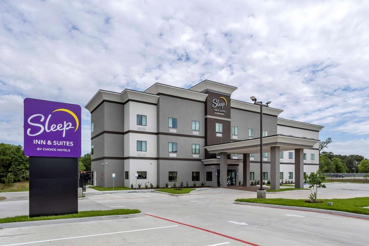 Sleep Inn & Suites Crosby Bagian luar foto